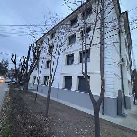 Apartament Ultracentral Modern 1 Piteşti Exteriör bild