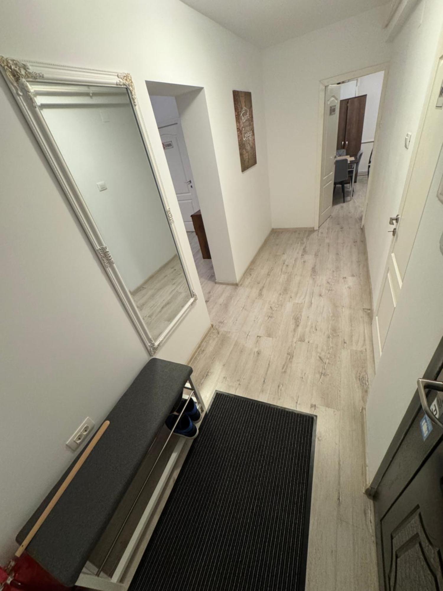 Apartament Ultracentral Modern 1 Piteşti Exteriör bild