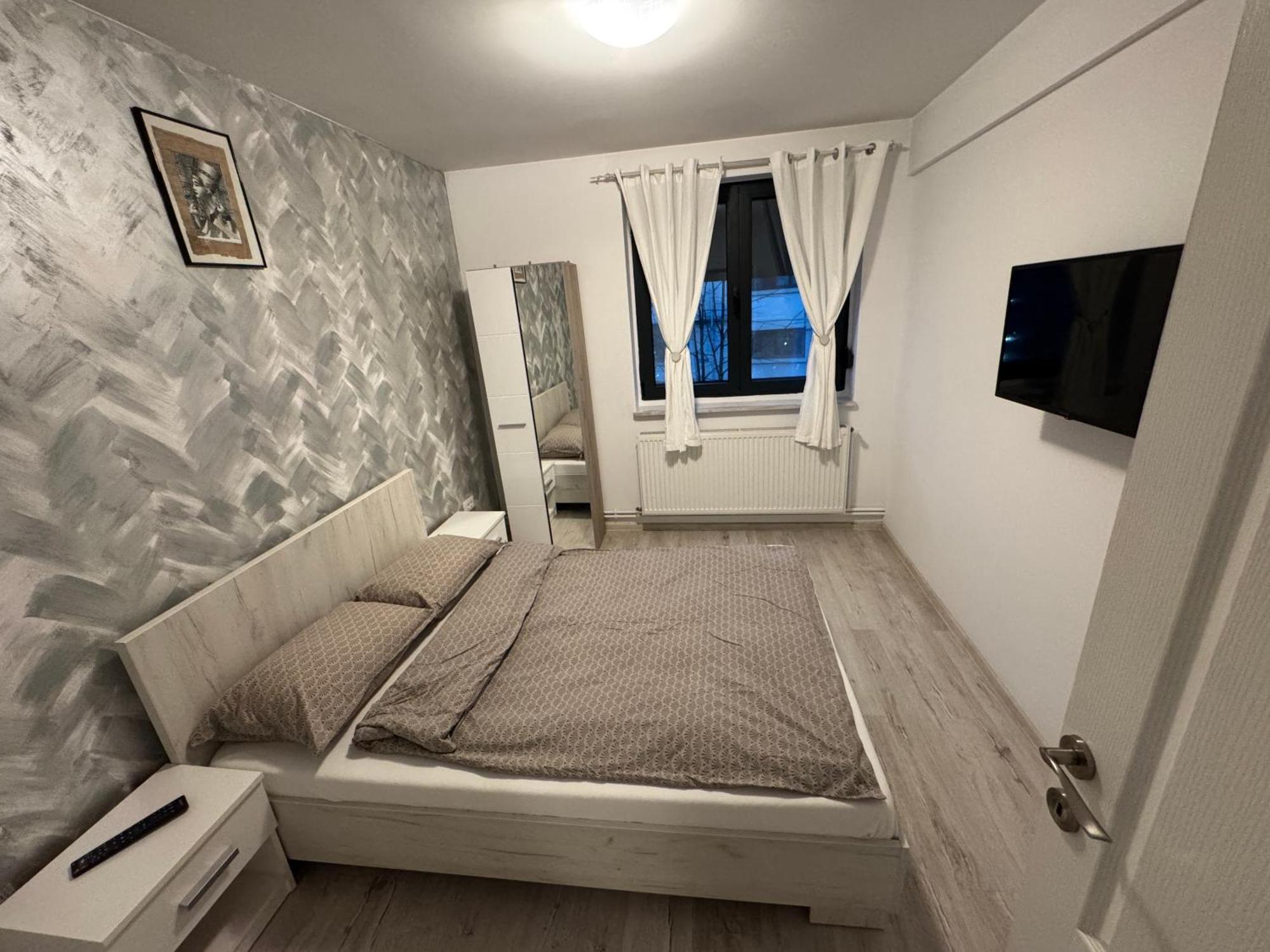 Apartament Ultracentral Modern 1 Piteşti Exteriör bild