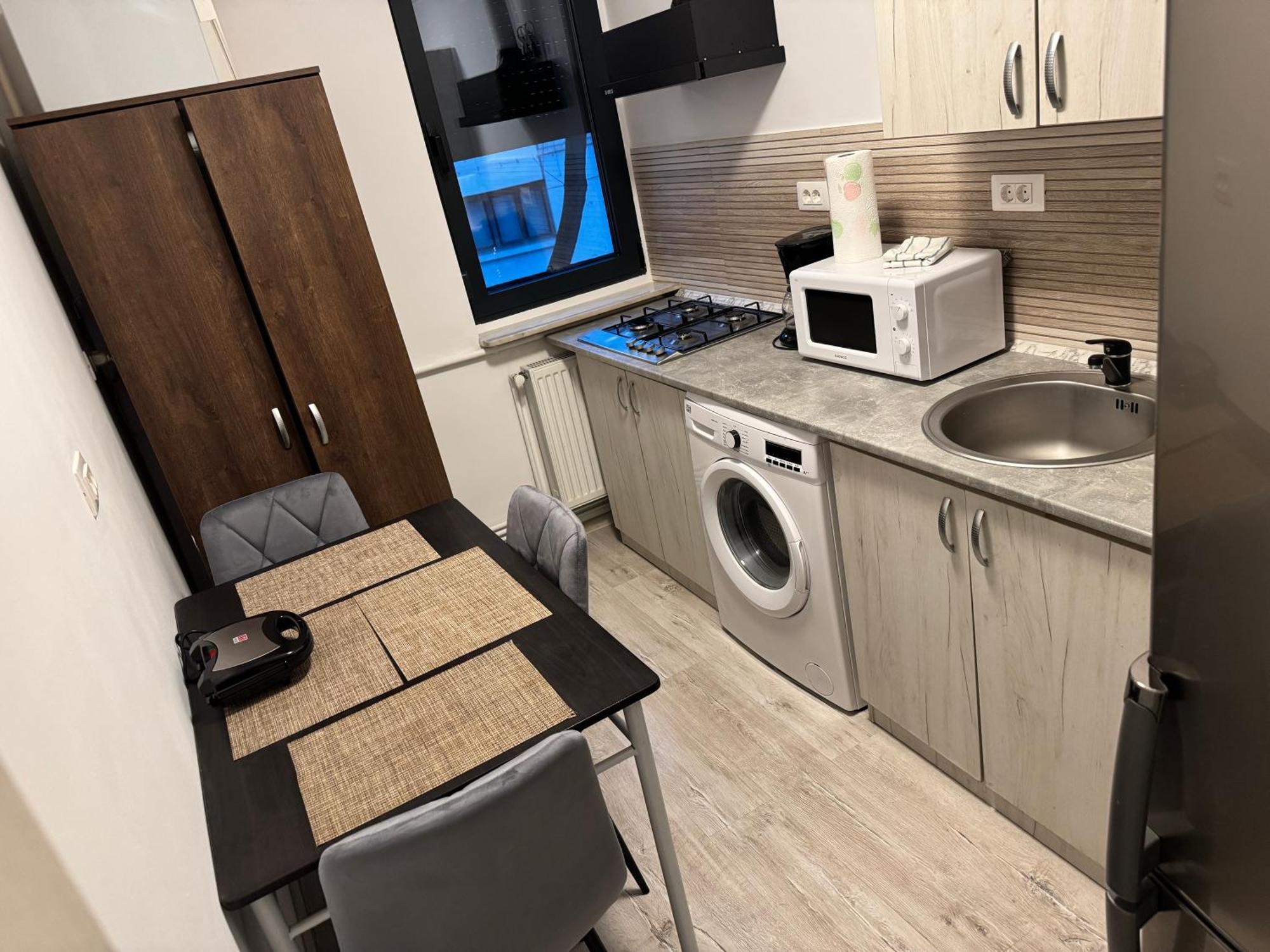 Apartament Ultracentral Modern 1 Piteşti Exteriör bild