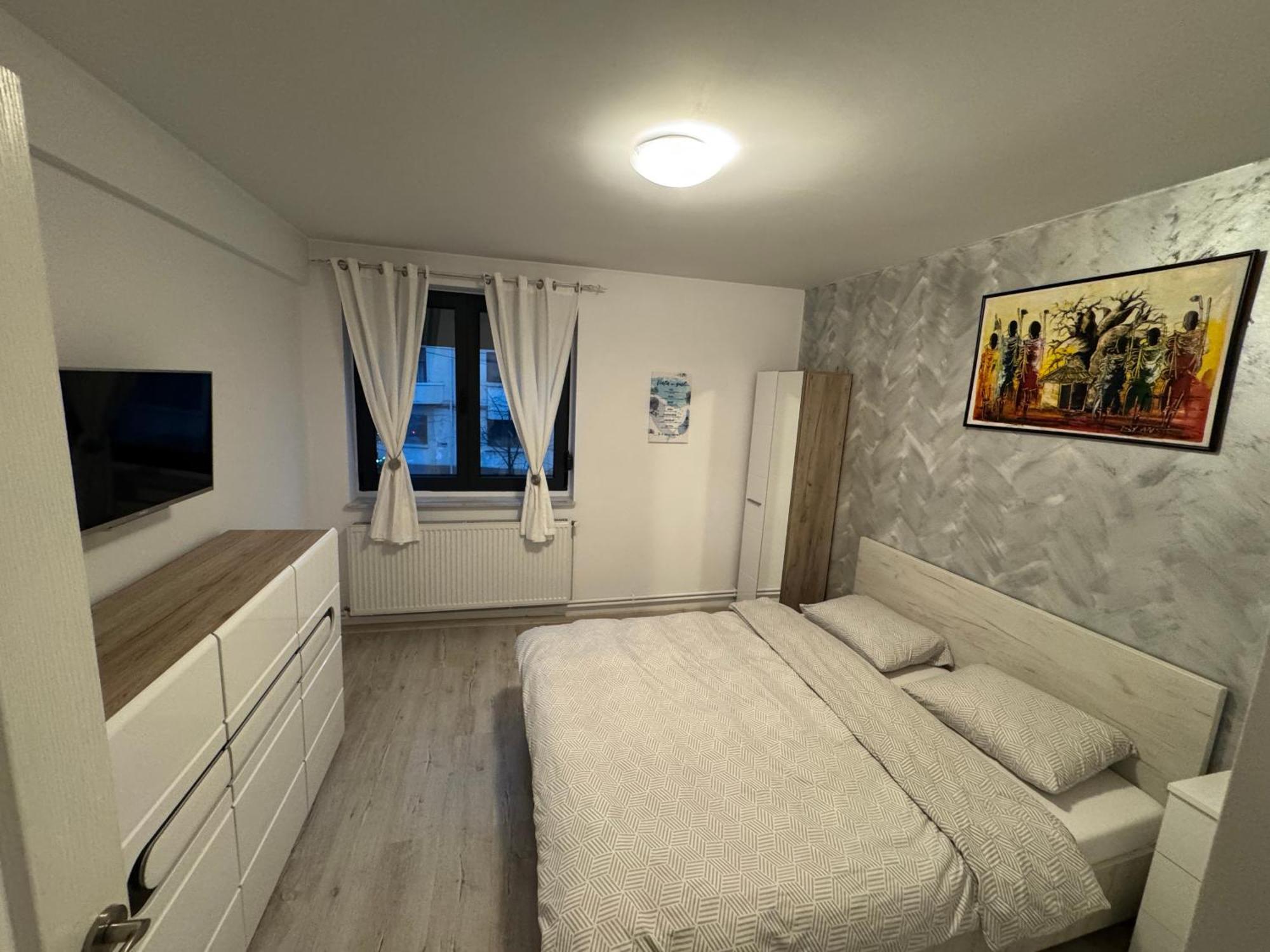 Apartament Ultracentral Modern 1 Piteşti Exteriör bild